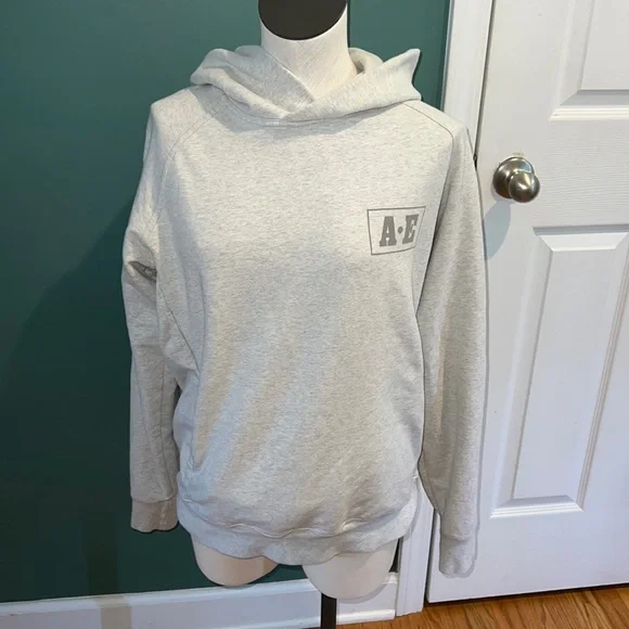 American eagle oversize gray sweatshirt size medium - Picture 1 of 4